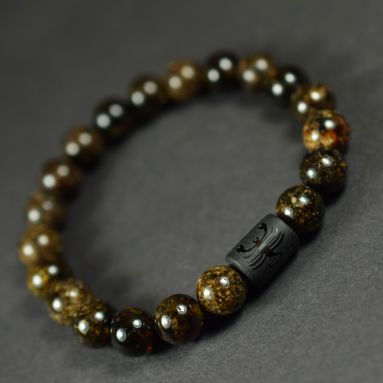 Men's healing amber bracelet made of dark polished amber beads