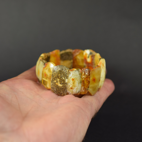  Baltic Amber bracelet/ Beautiful Gift for Mom/ Elastic amber bracelet